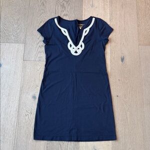 Lilly Pulitzer Brewster Dress – True Navy with White Rope V-Neck, Size S, EUC